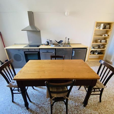 Apartment Portico I Castelveccana Eksteriør bilde