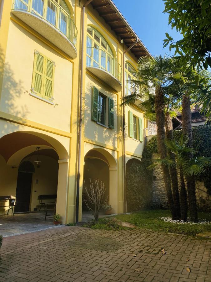 Apartment Portico I Castelveccana Eksteriør bilde