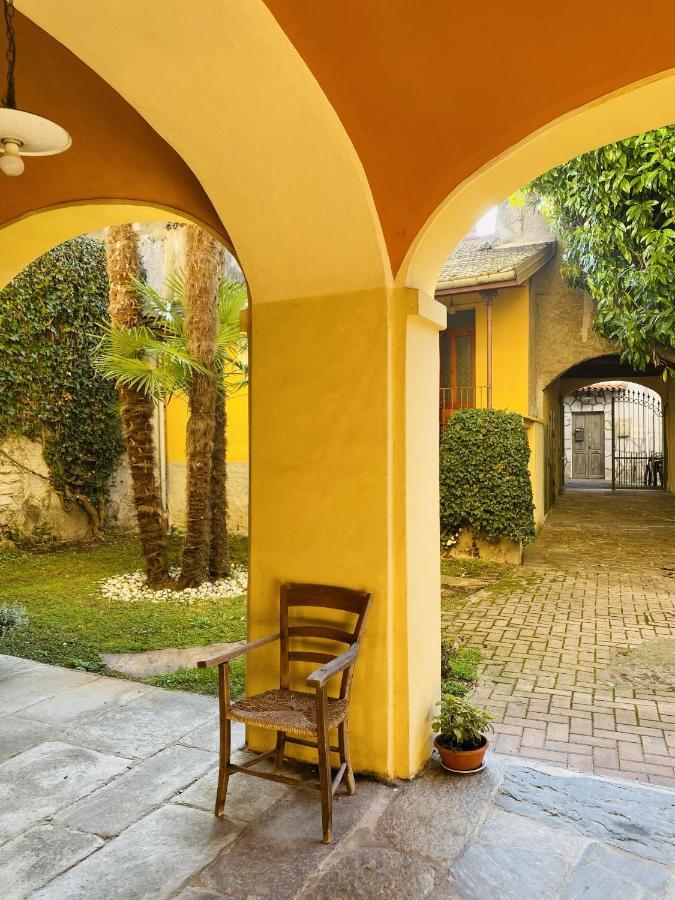 Apartment Portico I Castelveccana Eksteriør bilde